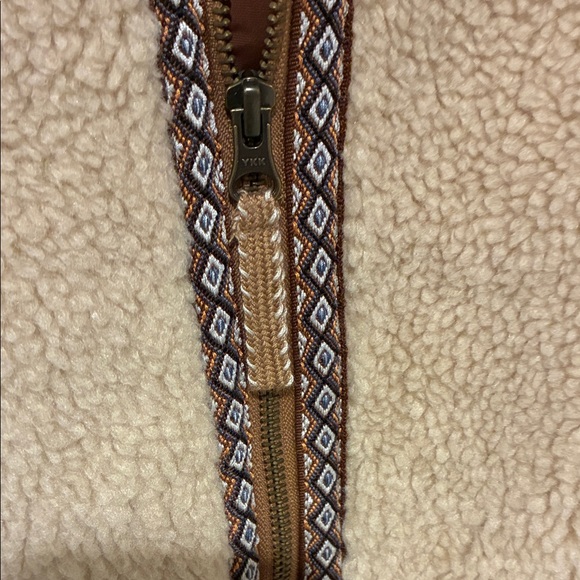 Faherty Cream with Rust Fleece sheepskin style vest - Picture 5 of 10